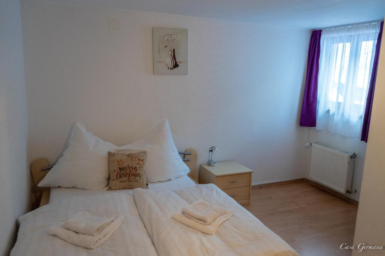 Casa Germana Otel Lupeni  Dış mekan fotoğraf